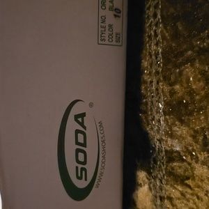 Womens ankle boots by Soda size 10 black.